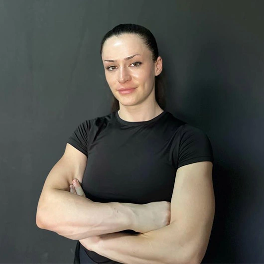 Sinem Tatlı Fitness Pilates Antrenörü Başakşehir